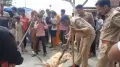 मुड़ी गांव में शराब के ठेके के विरोध में उतरी महिलाओं का प्रदर्शन, ठेके पर लगा ताला