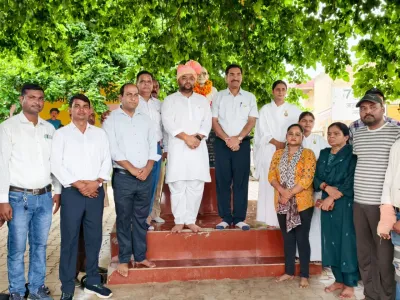 खंदौली ब्लॉक में धूमधाम से मनाया 80 वां स्वतंत्रता दिवस, ब्लॉक प्रमुख आशीष शर्मा ने फहराया तिरंगा