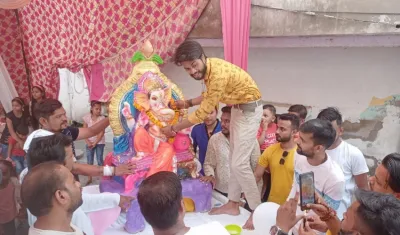 दुर्गा नगर नगला पदी में विधि विधान से हुई भगवान गणेश की प्रतिमा की स्थापना