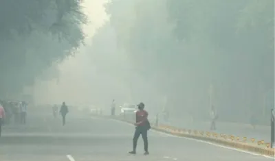 आगरा संजय प्लेस में प्रदूषण 20 गुना से भी ज्यादा