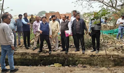 भीम नगरी क्षेत्र का प्रशासन और नगर निगम एवं क्षेत्रीय पार्षदों की टीम ने किया स्थलीय निरीक्षण