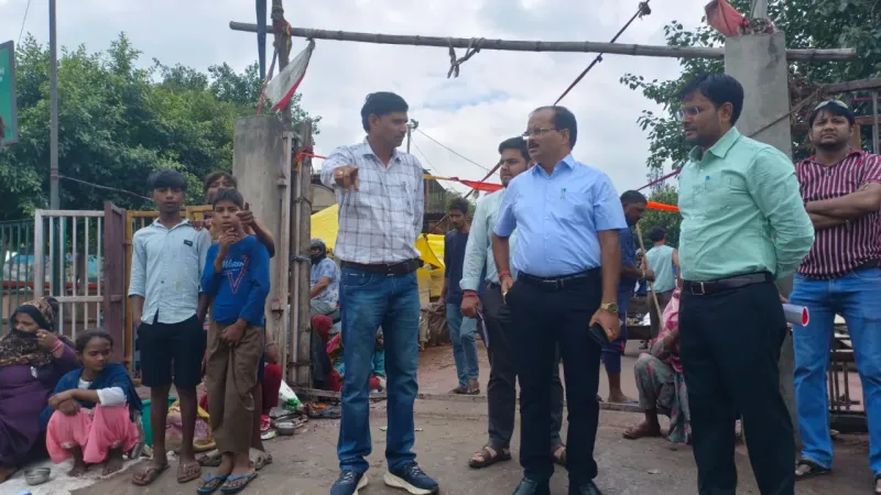 बारिश को लेकर सतर्क मोड पर नगर निगम, नगर आयुक्त संतोष कुमार वैश्य ने परखी व्यवस्थाएं
