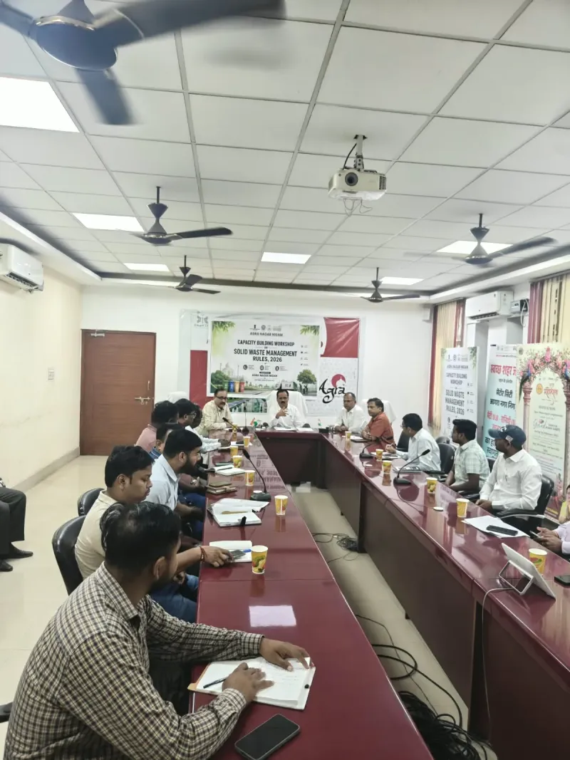 त्योहारी सीजन में सफाई व्यवस्था को लेकर नगर आयुक्त सख्त, वेंडरों को दी चेतावनी