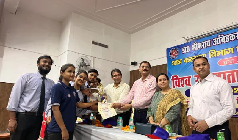 आगरा कॉलेज के स्वयंसेवकों ने प्रतियोगिताओं में प्राप्त किया प्रथम स्थान प्राप्त