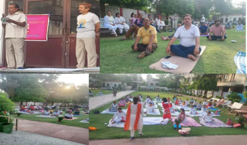 केयर एंड अवेयर सोसायटी ने लगाया योग शिविर, 40 पुस्तके निशुल्क वितरित की गई।