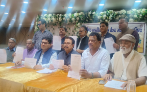 माथुर वैश्य मंडलीय परिषद आगरा ने समाज की दान की संपत्ति को बेचने से बचाने को किया बैठक का आयोजन