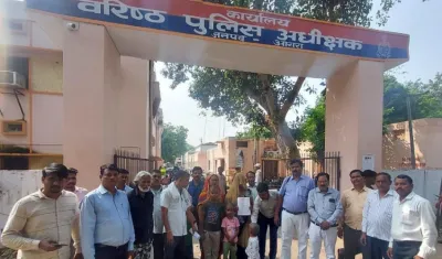 हत्यारो की गिरफ्तारी को लेकर सविता समाज एसएसपी से मिला
