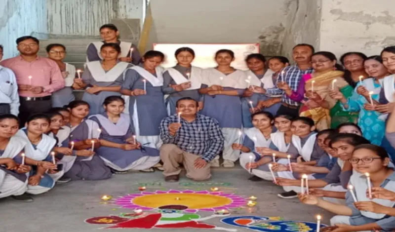 जिला शिक्षा एवं प्रशिक्षण संस्थान आगरा में धूमधाम से मनाया गया दीपोत्सव
