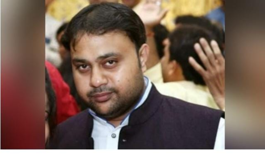 Agra: पुलिस के हत्थे चढ़ा क्रिकेट सट्टे का बड़ा बुकी अंकुश मंगल, गिरफ्तारी के बाद सटोरियों में हड़कंप