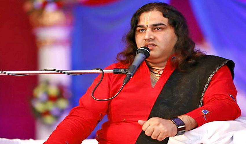 कथावाचक देवकीनंदन ठाकुर को फोन पर मिली जान से मारने की धमकी, पुलिस से की सुरक्षा की मांग