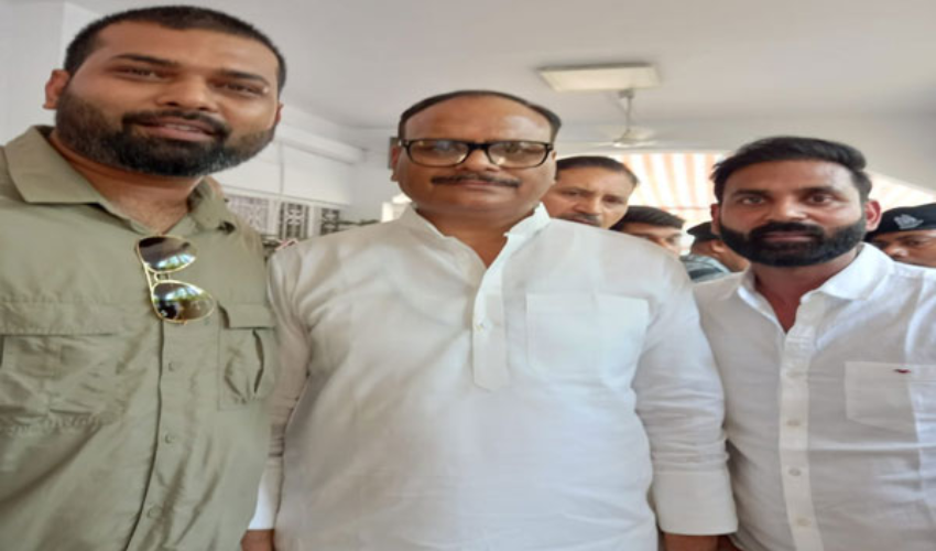फिल्म एक्टिंग के भूत को मिला डिप्टी सीएम ब्रजेश पाठक का समर्थन