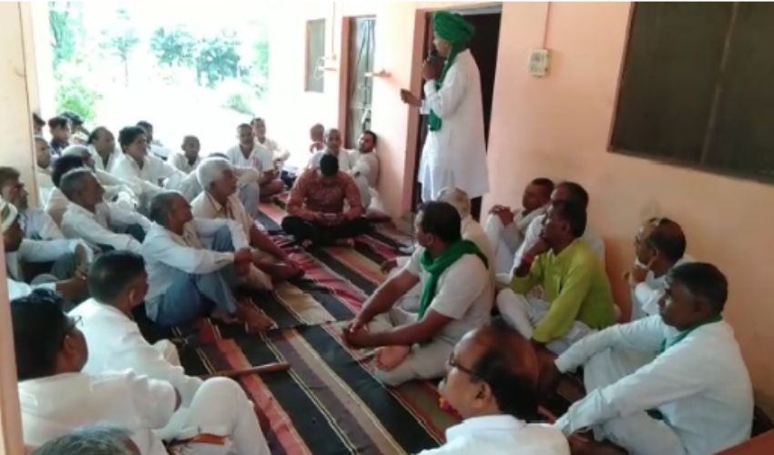 किसान,मजदूर,नौजवानों को षड्यंत्र के तहत किया जा रहा है प्रताड़ित- किसान नेता