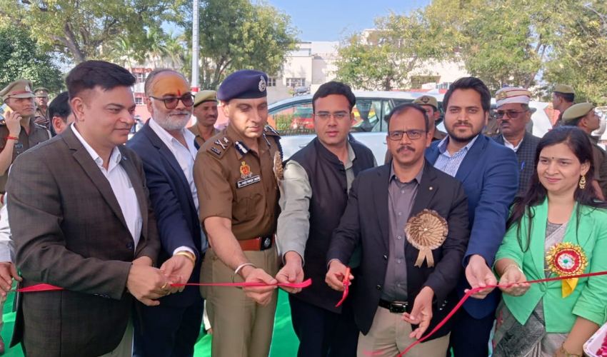 पाँच दिवसीय मण्डलीय पुष्प प्रदर्शनी का हुआ शुभारम्भ
