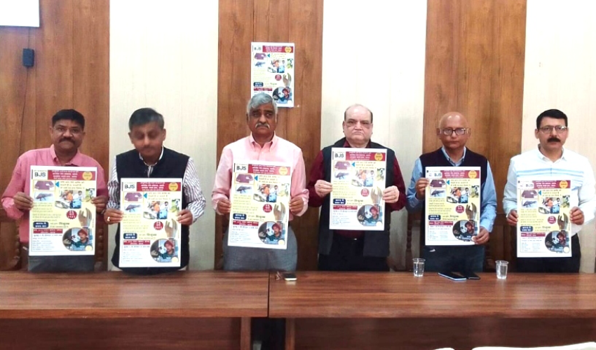 अमेरिका में बने कृत्रिम हाथ का निशुल्क प्रत्यारोपण शिविर आगरा में