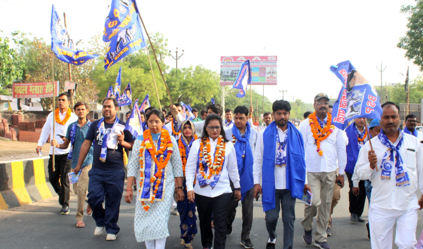 अब झूठे वादों के बादल छटेंगे और विश्वास का सूर्योदय होगा - बसपा महापौर प्रत्याशी लता बाल्मिकी