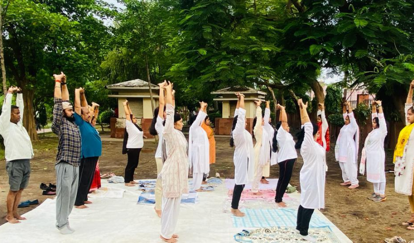 हरि-हरि बोल हैल्थ परिवार संस्था ने योग के द्वारा स्वस्थ रहने का लिया संकल्प