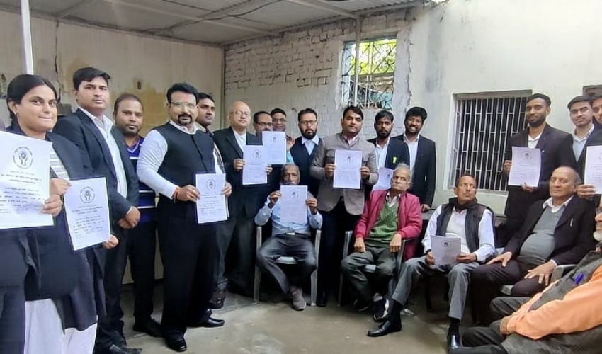 अंतर्राष्ट्रीय मानव अधिकार दिवस की पूर्व संध्या पर युवा अधिवक्ता संघ आगरा मंडल ने किया विचार गोष्ठी का आयोजन