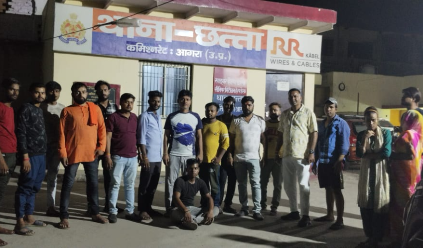 नाम बदलकर नाबालिक को प्यार में फंसाया , किया गलत काम , हुआ मुकदद्मा दर्ज