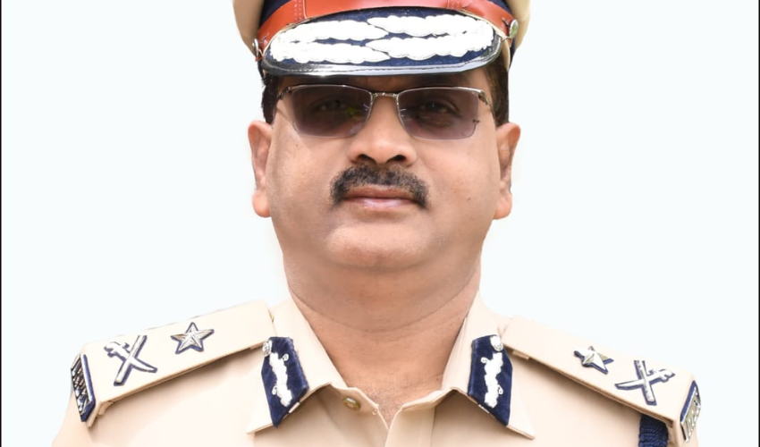 महाकुंभ : आरपीएफ हर परिस्थिति से निपटने को तैयार- सिन्हा
